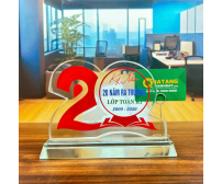 Kỷ niệm chương 20 năm ra trường  KNC-007