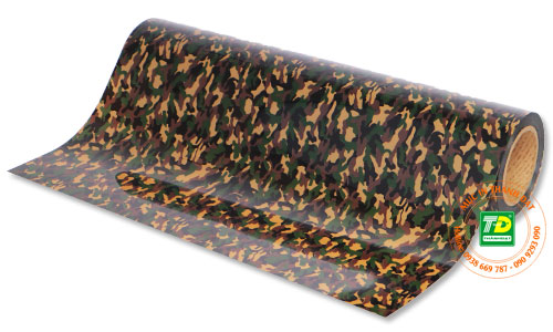 Decal ép nhiệt trên áo sơ mi họa tiết camo
